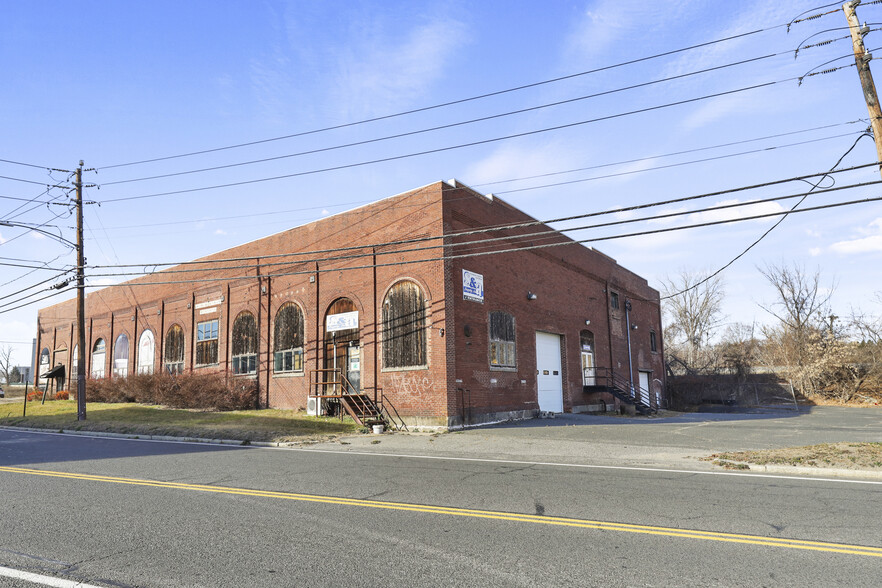 1311 East St, Pittsfield, MA for sale - Building Photo - Image 3 of 61