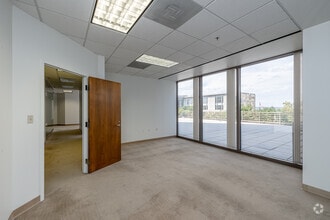 425 W Capitol Ave, Little Rock, AR to rent Interior Photo- Image 2 of 3