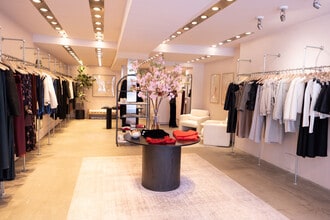 423-425 W Broadway, New York, NY to rent Interior Photo- Image 1 of 2