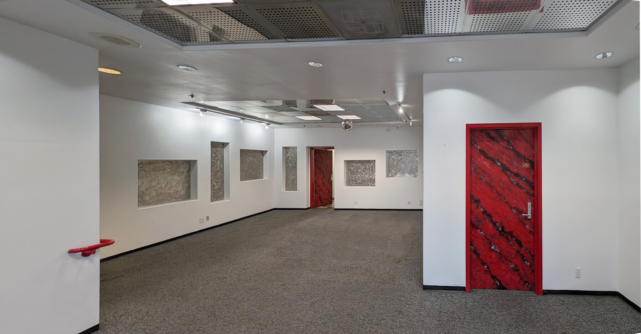 1198 N Kraemer Blvd, Anaheim, CA for sale Lobby- Image 1 of 1