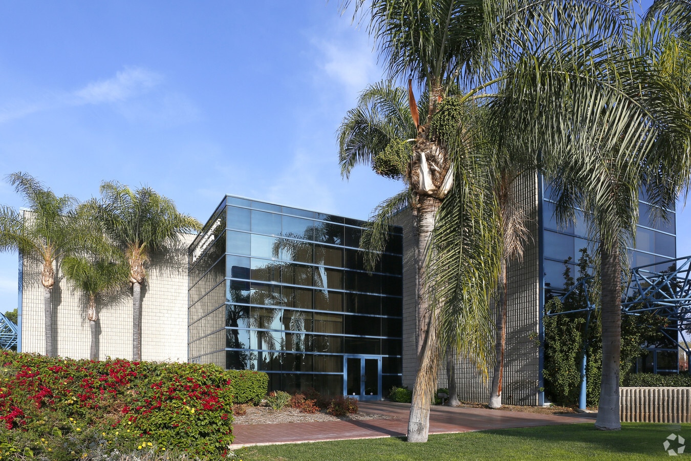 1168 E La Cadena Dr, Riverside 92507 Office for Rent UK