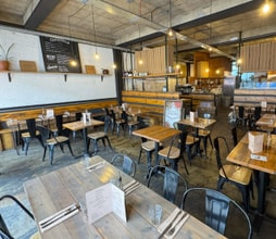 291-307 Kirkdale, London to rent Interior Photo- Image 2 of 3