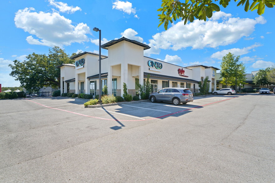 23103 W Interstate 10, San Antonio, TX for rent - Building Photo - Image 2 of 37