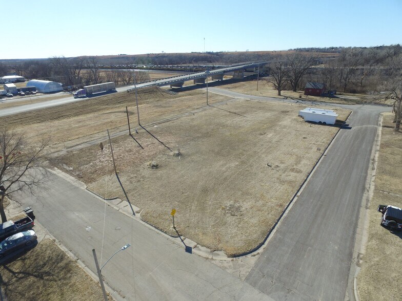 207 N 3rd St, Marysville, KS for sale - Aerial - Image 2 of 6