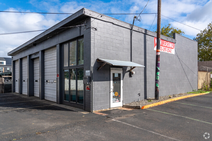 1505 Columbia St, Vancouver, WA for rent - Building Photo - Image 3 of 16