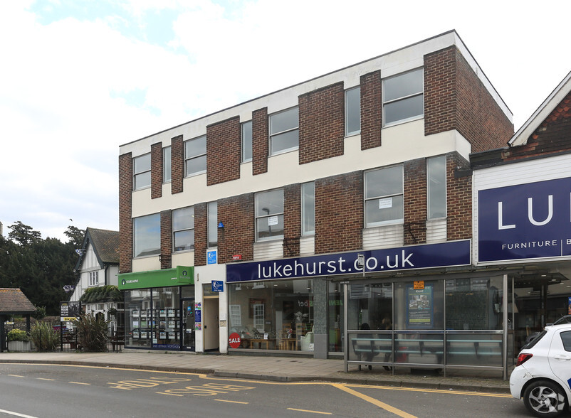 84-86 High St, Gillingham for rent - Building Photo - Image 2 of 2