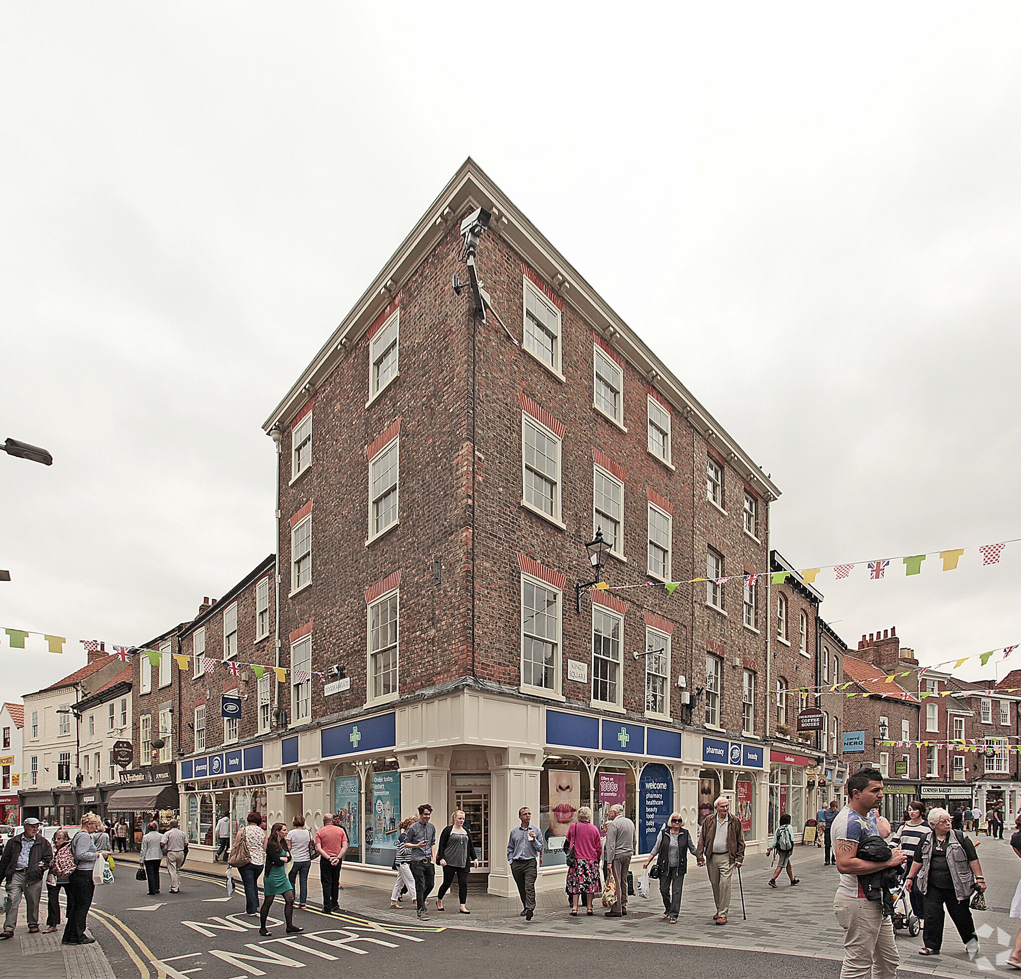 1 Kings Sq, York for sale Primary Photo- Image 1 of 1