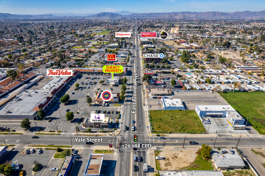 1995 E Florida Ave, Hemet, CA for sale - Primary Photo - Image 1 of 6