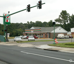 10911 Warwick Blvd, Newport News, VA for sale Building Photo- Image 1 of 1