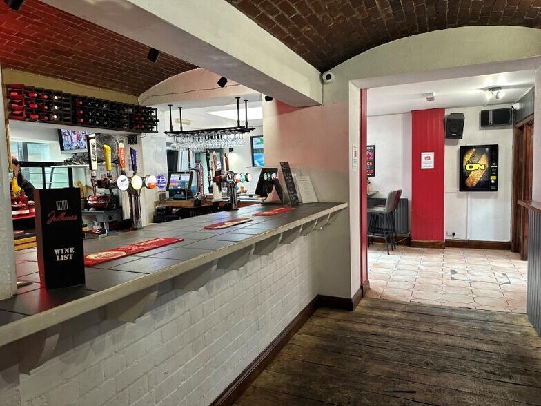 Chapel St, Nuneaton for sale - Interior Photo - Image 3 of 5