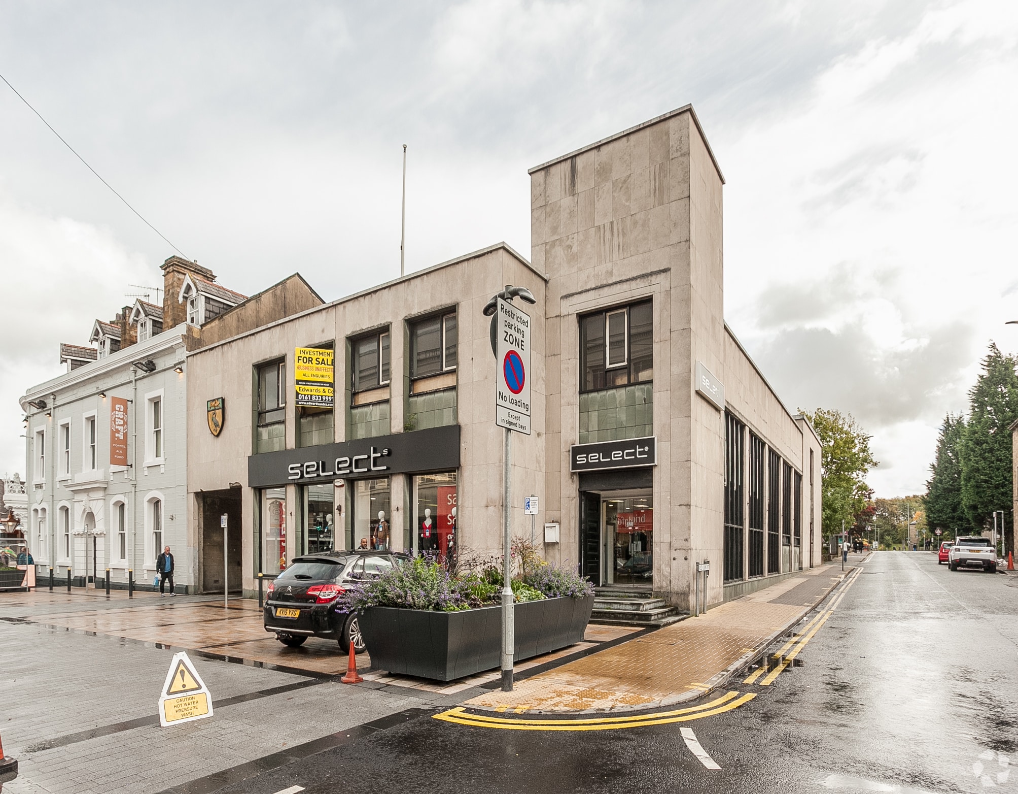 8 Manchester Rd, Burnley for sale Primary Photo- Image 1 of 1