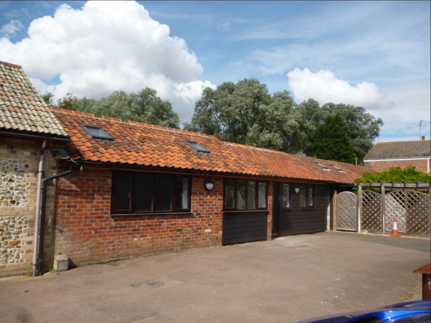 Hall St, Long Melford for sale Primary Photo- Image 1 of 1