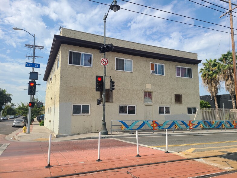 1526 E 1st St, Los Angeles, CA for rent - Primary Photo - Image 1 of 5