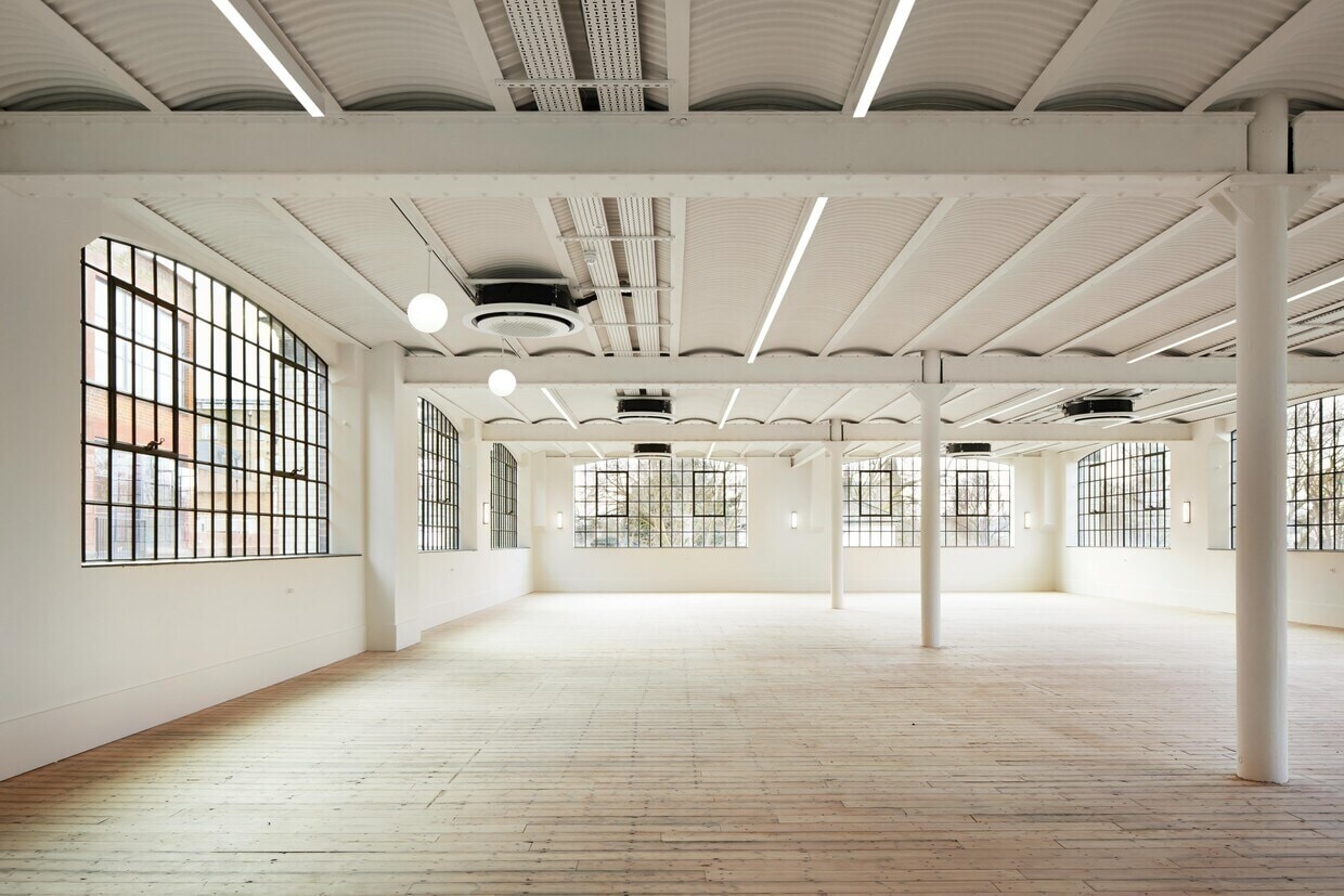 Barley Mow Passage, London to rent Interior Photo- Image 1 of 2