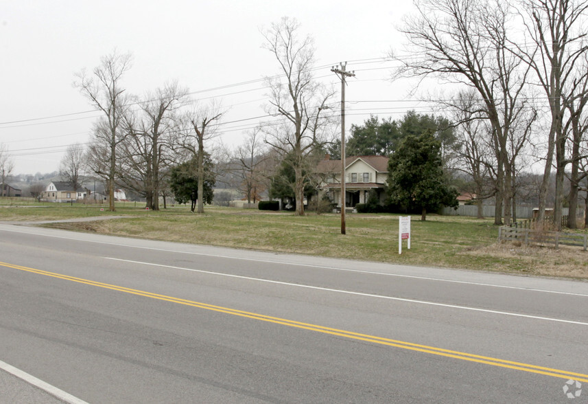 4541 Columbia Pike, Thompsons Station, TN for sale - Primary Photo - Image 1 of 1