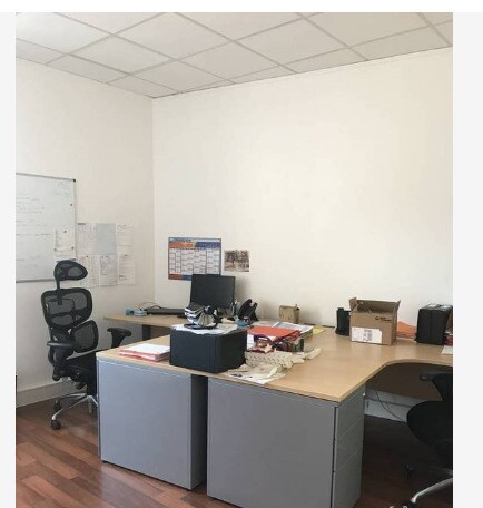 Office in Saint-Ouen-sur-Seine to rent - Interior Photo - Image 3 of 7