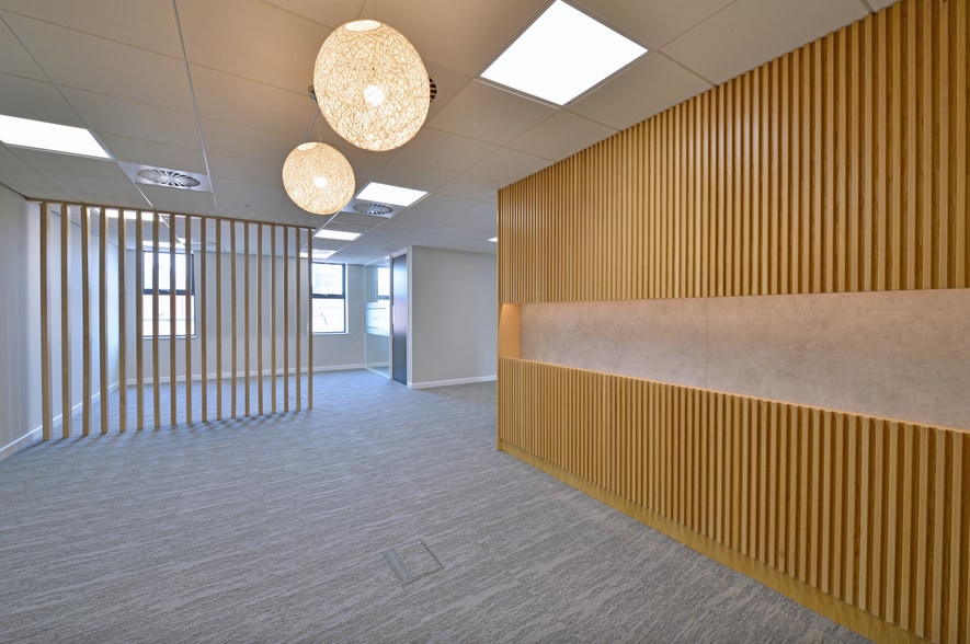 33 Park Pl, Leeds to rent - Interior Photo - Image 2 of 9