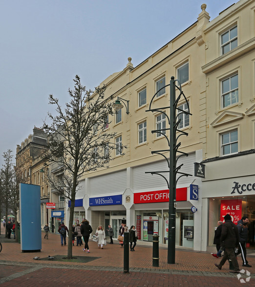 9-13 Old Christchurch Rd, Bournemouth for rent - Primary Photo - Image 1 of 2