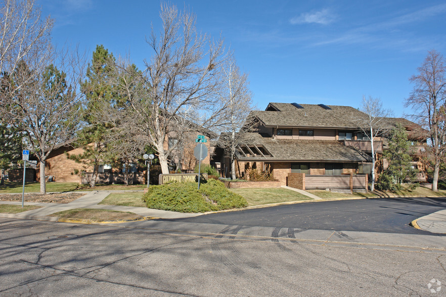 2308-2320 W 17th St, Greeley, CO for rent - Building Photo - Image 1 of 12