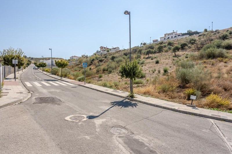 Calle Gredos, La Zubia, Granada for sale - Primary Photo - Image 1 of 16