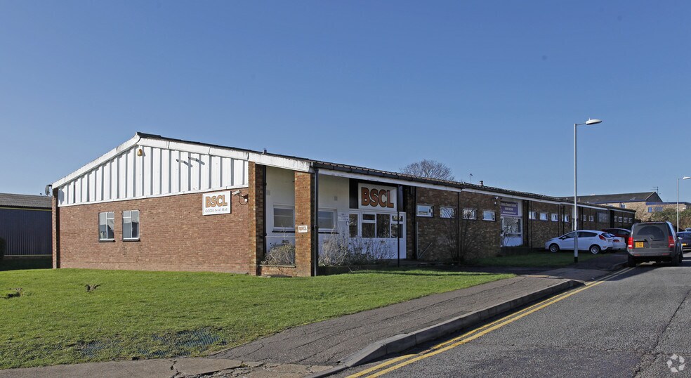 1 Bruce Grove, Wickford, SS11 8BZ UK