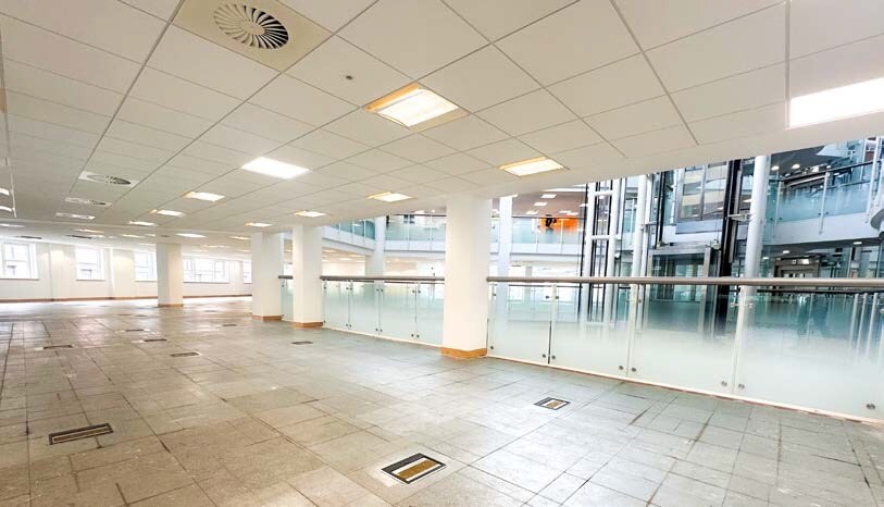 1 Queen St, Bristol to rent Interior Photo- Image 1 of 4