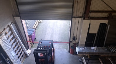 Stratton Way, Bedford to rent Interior Photo- Image 1 of 6