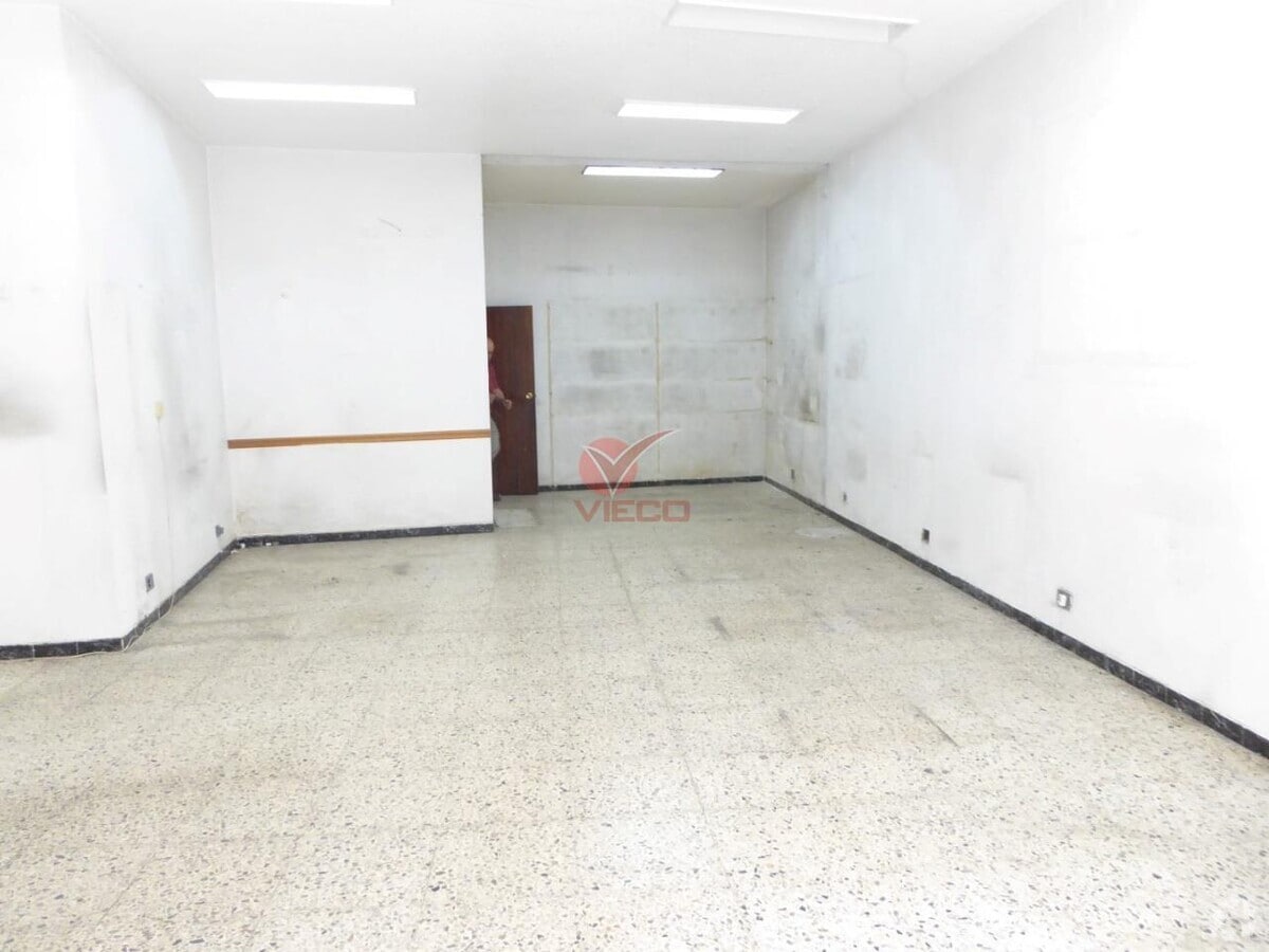 Cuenca, CUE 16002 -  -  - Interior Photo - Image 2 of 2