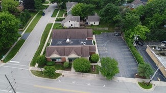 More details for 301 W Railroad Ave, Bartlett, IL - Retail for Sale