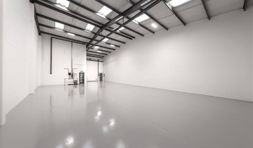 419-420 Bridport Rd, Greenford to rent - Building Photo - Image 3 of 35