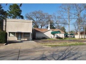 9300 Hammerly Blvd, Houston, TX for sale Primary Photo- Image 1 of 3