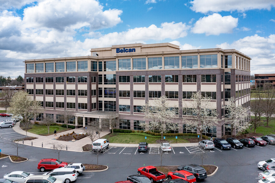 10151 Carver Rd, Blue Ash, OH for sale - Primary Photo - Image 1 of 1