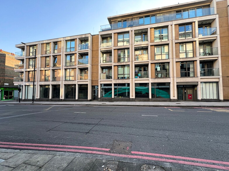 259-263 Goswell Rd, London for sale - Primary Photo - Image 1 of 8