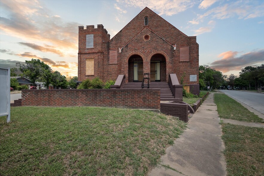 3428 Littlejohn Ave, Fort Worth, TX for sale - Building Photo - Image 2 of 33