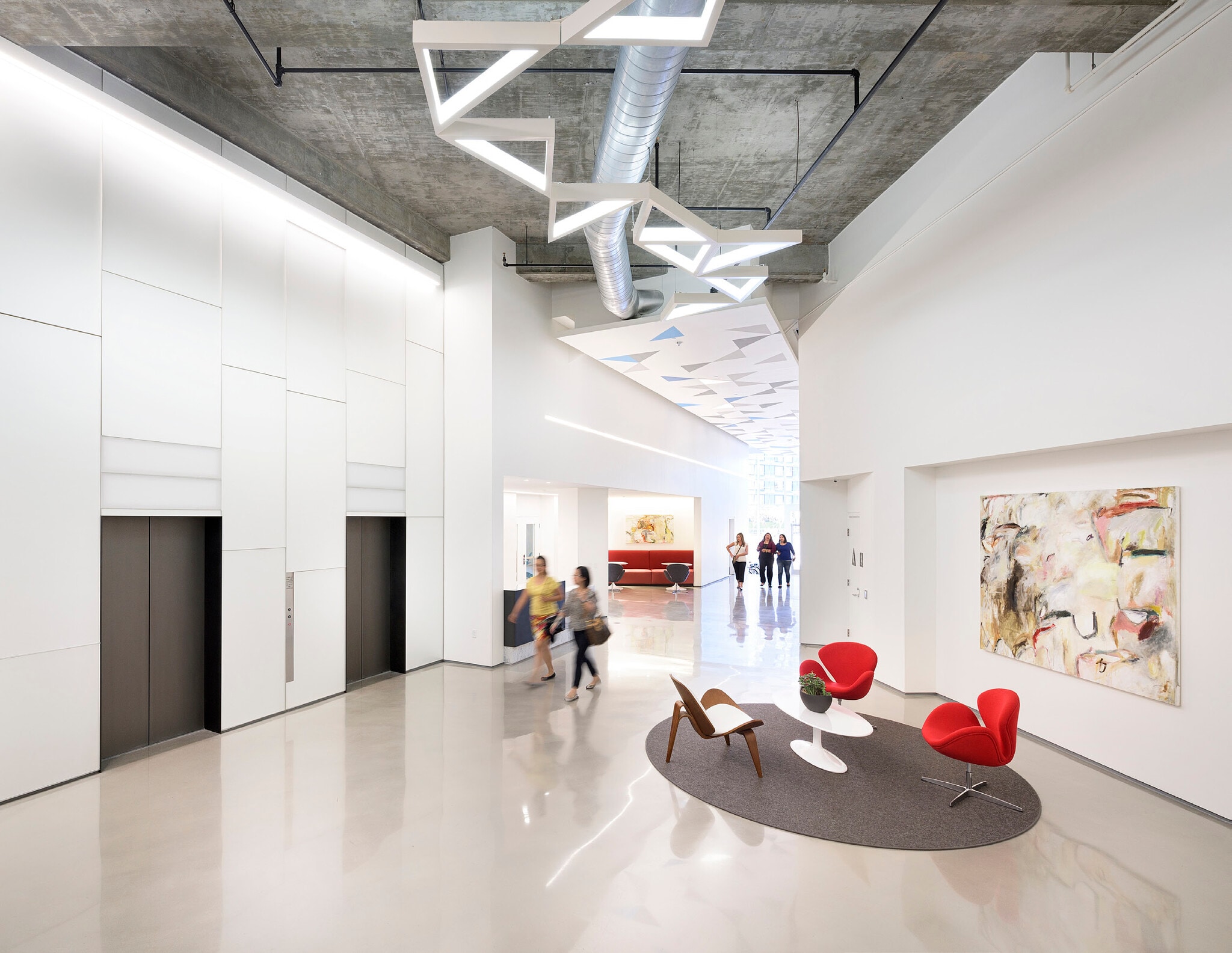 303 Almaden Blvd, San Jose, CA to rent Interior Photo- Image 1 of 9