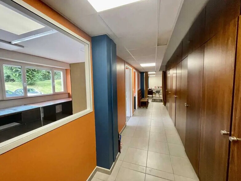 Office in Rouen to rent - Interior Photo - Image 3 of 11