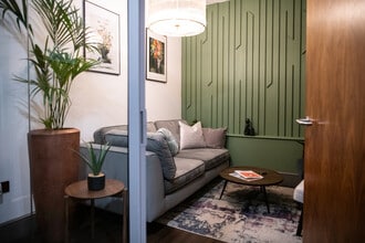 46 Park Pl, Leeds to rent Interior Photo- Image 2 of 12