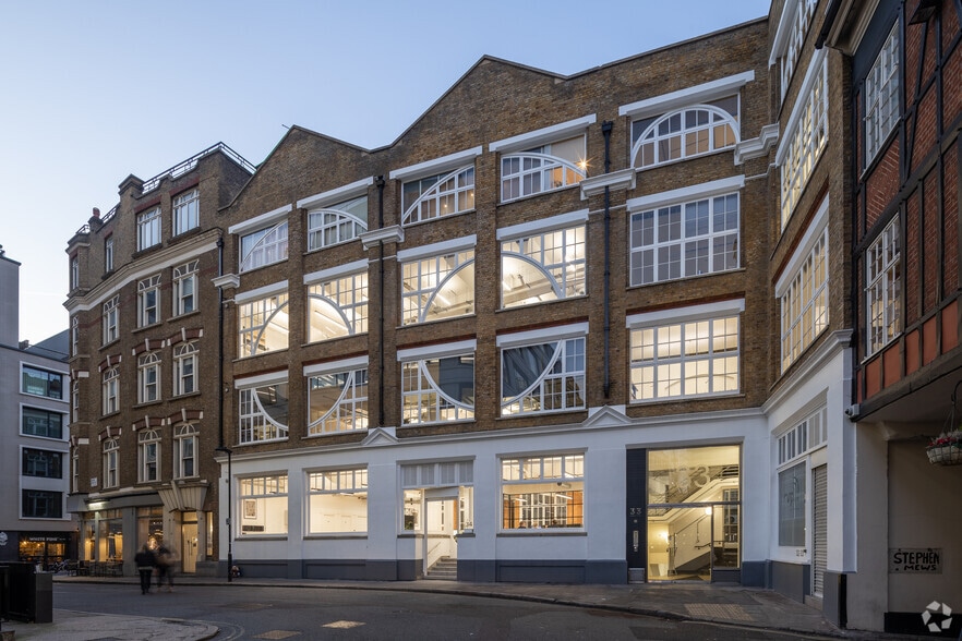 32-34 Gresse St, London to rent - Building Photo - Image 2 of 8