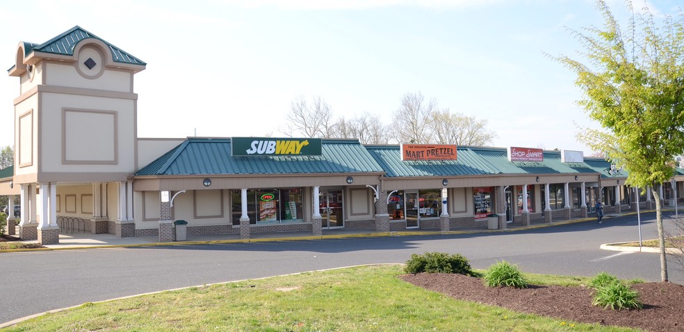 202 Route 130 N, Cinnaminson, NJ for rent - Building Photo - Image 2 of 9