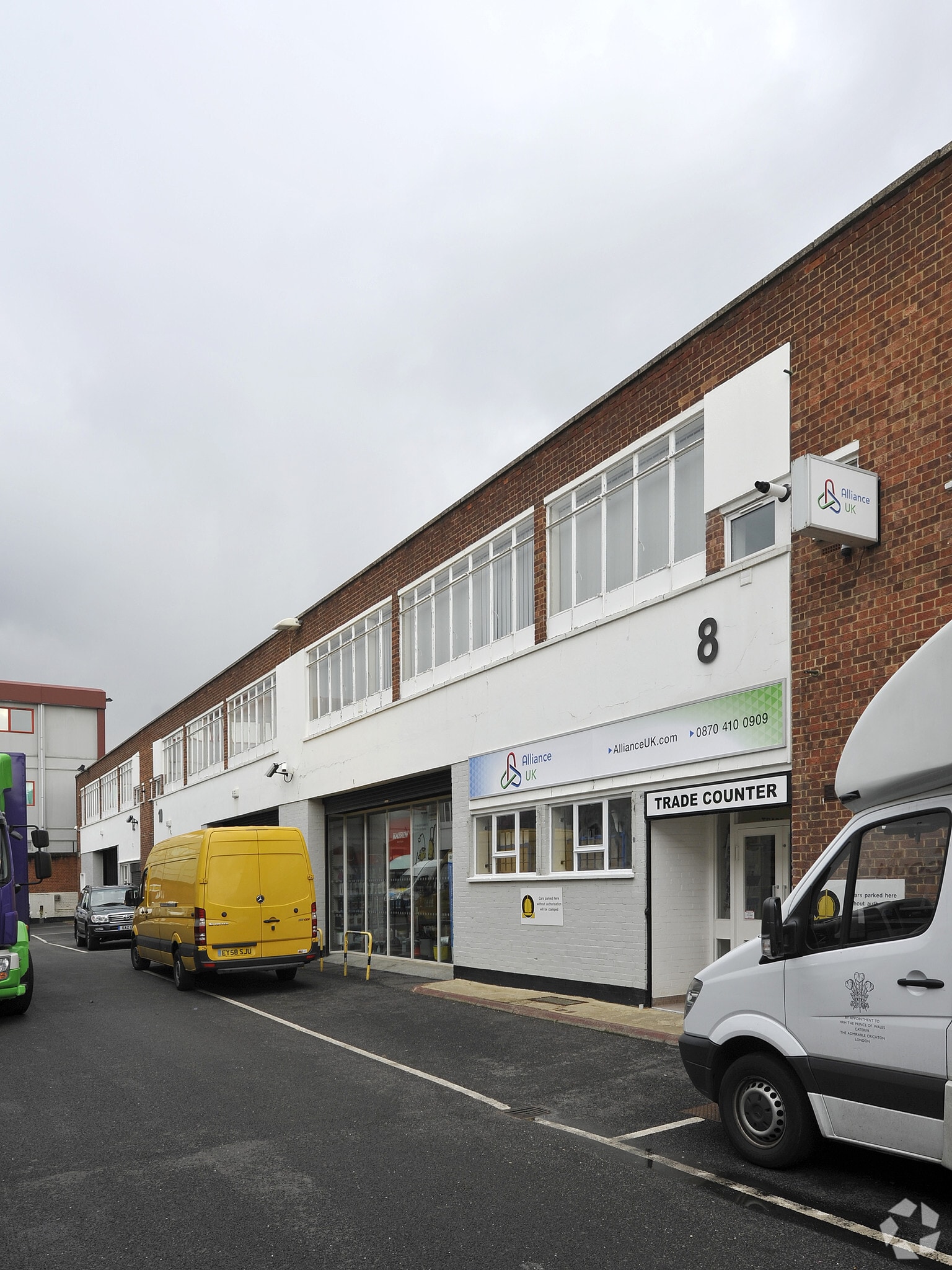 Denmark Rd, London to rent Primary Photo- Image 1 of 5