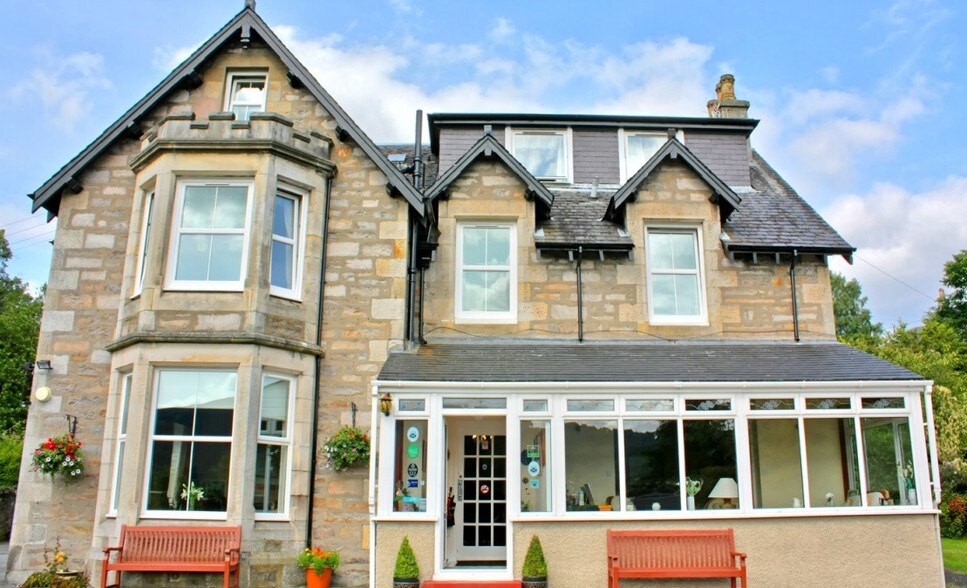 Larchwood Rd, Pitlochry for sale - Primary Photo - Image 1 of 1