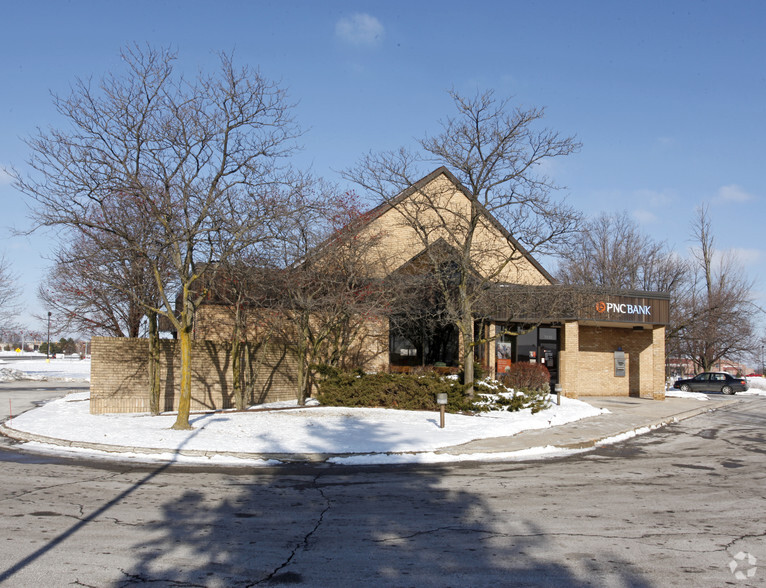 7030 E Michigan Ave, Saline, MI for sale - Primary Photo - Image 1 of 2