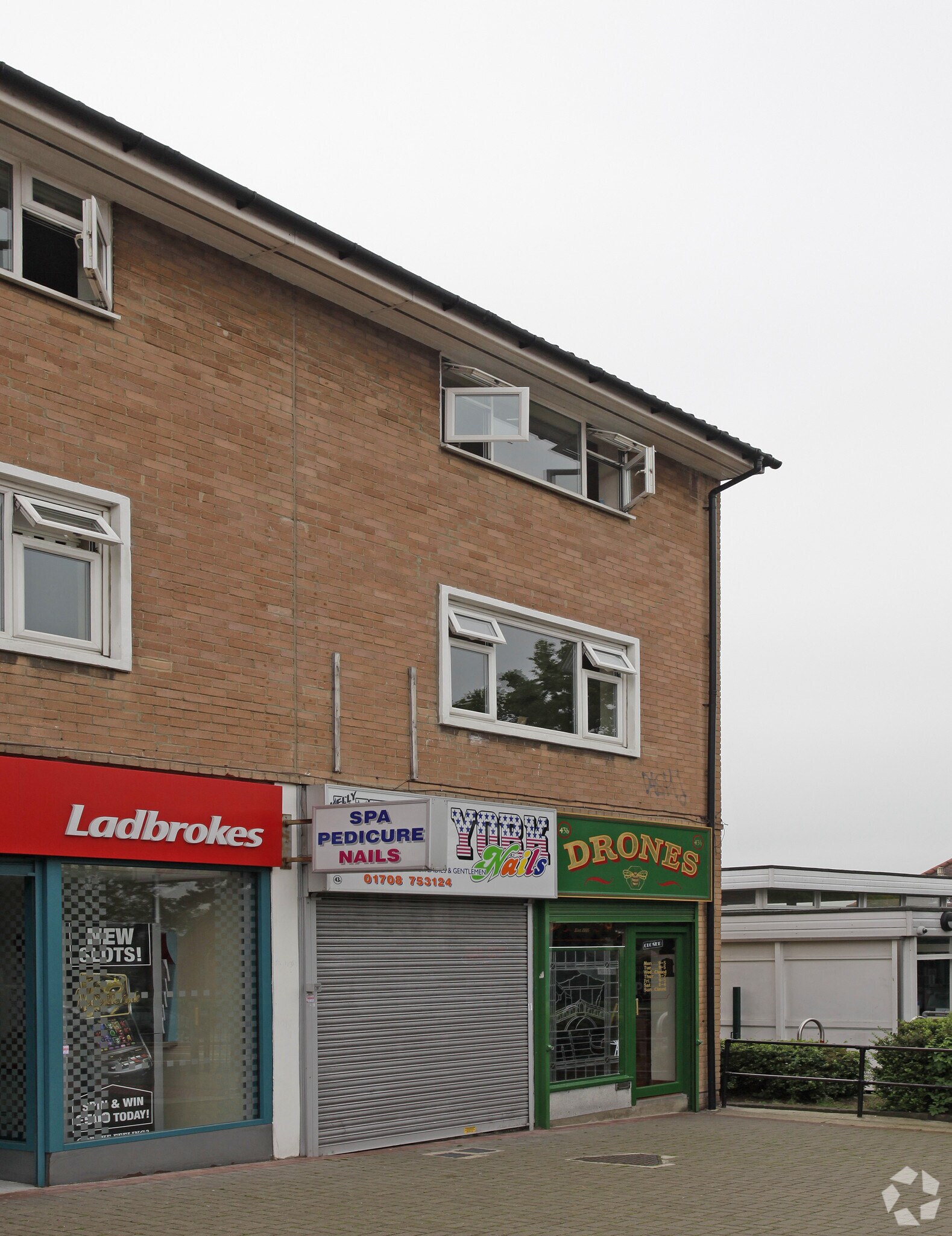 43-43B Collier Row Rd, Romford for sale Primary Photo- Image 1 of 1