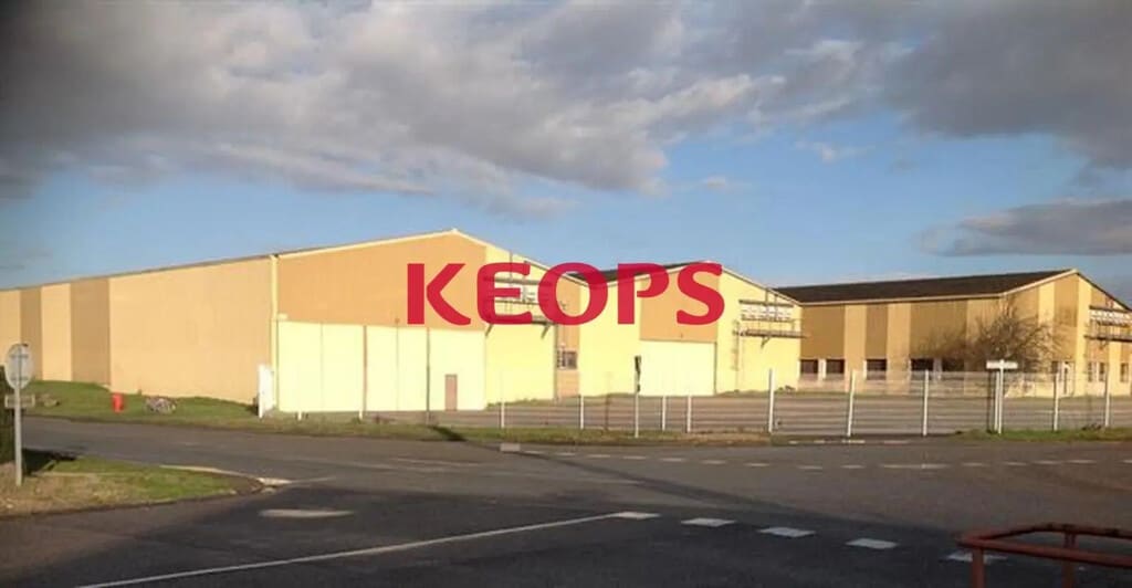 Vente Bureaux 3 887 m² - Photo 1