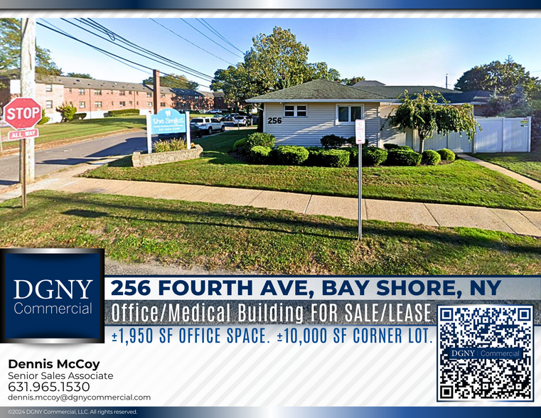 256 4th Ave, Bay Shore, NY for sale - Building Photo - Image 1 of 12