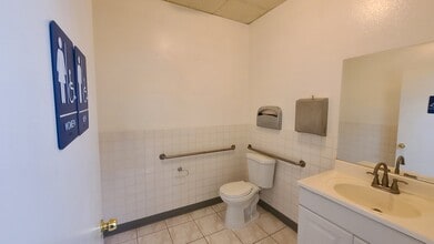 1300 Main St, Alhambra, CA for rent Building Photo- Image 2 of 3