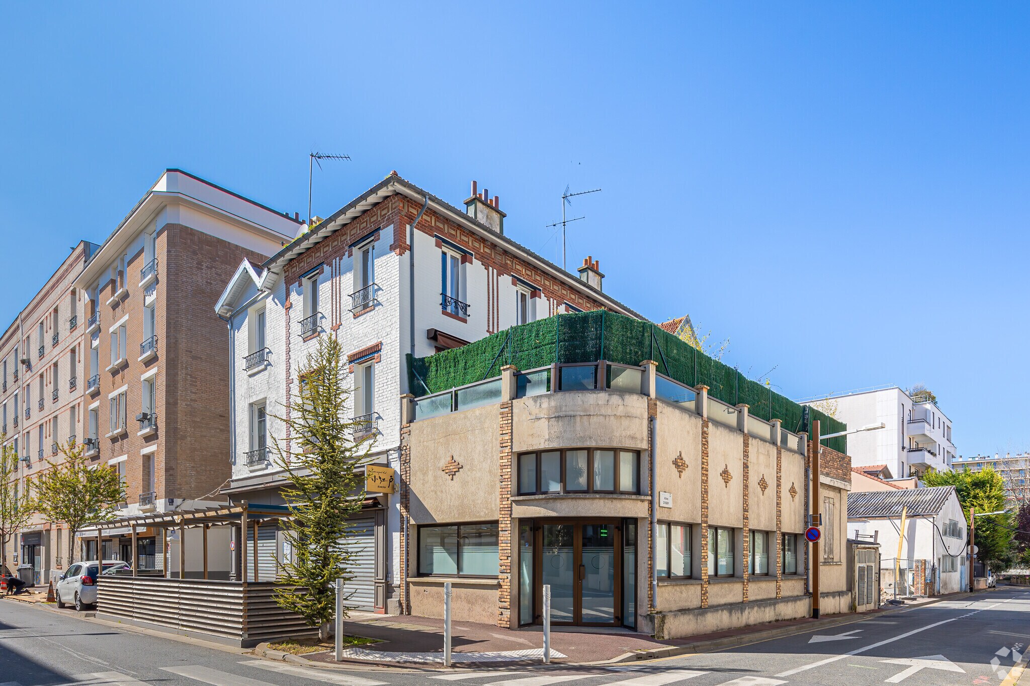28 Avenue Du Bas Meudon, Issy-les-Moulineaux for sale Primary Photo- Image 1 of 5