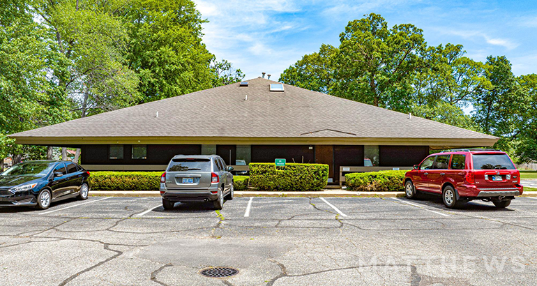 51565 Bittersweet Rd, Granger, IN for sale - Building Photo - Image 1 of 3