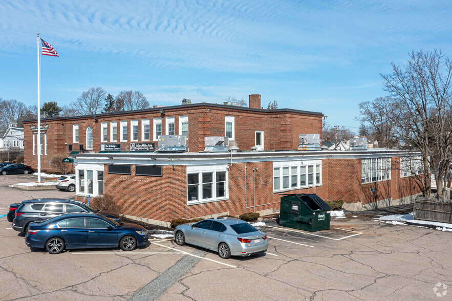 197 Quincy Ave, Braintree, MA for rent - Building Photo - Image 2 of 9