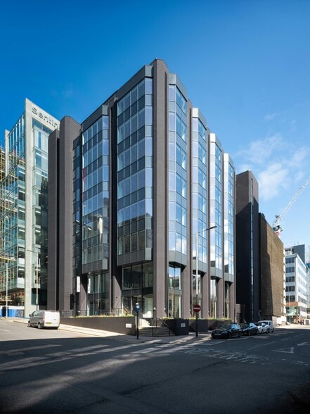 24 Douglas St, Glasgow to rent - Building Photo - Image 2 of 17